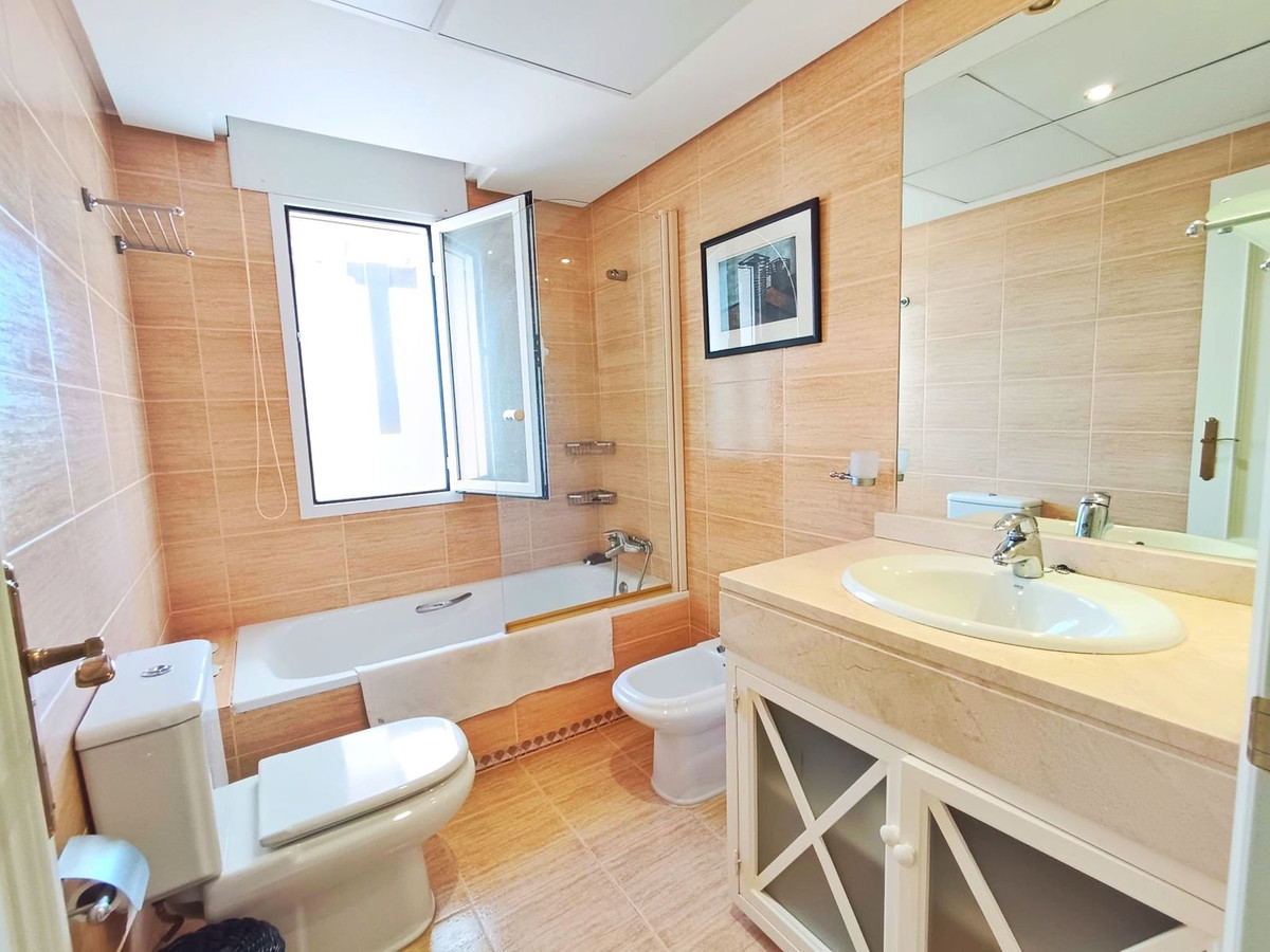 Penthouse te koop in Marbella | 2 slaapkamers H5351521