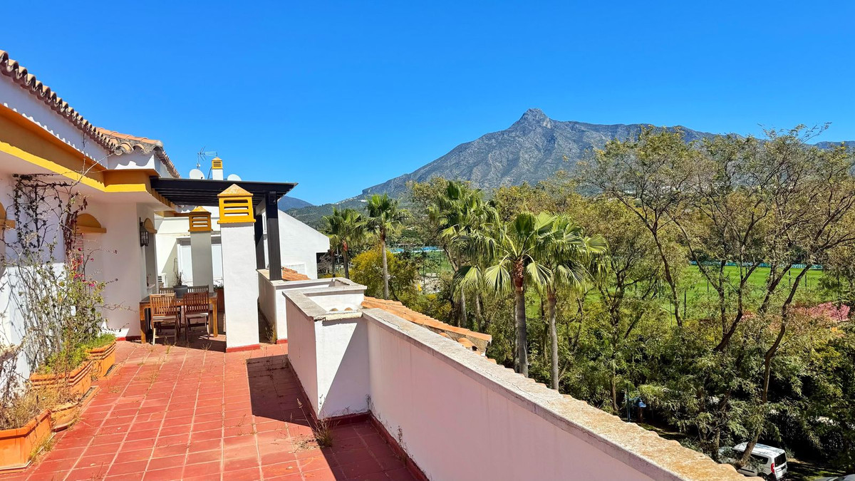 Penthouse te koop in Marbella | 2 slaapkamers H5351521