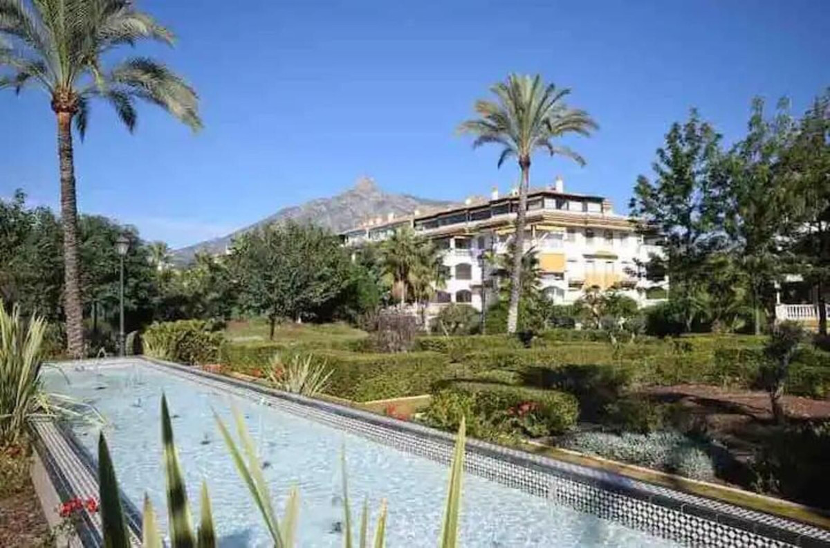 Penthouse te koop in Marbella | 2 slaapkamers H5351521