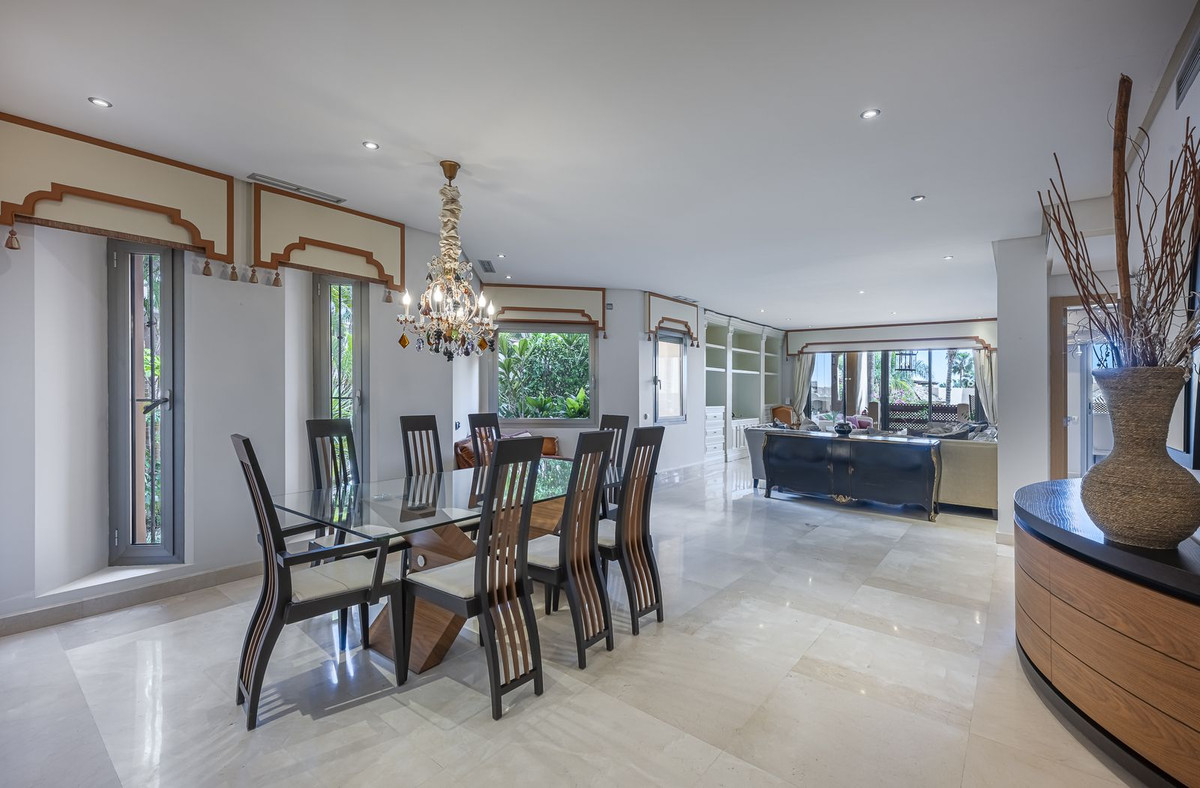 Appartement te koop in Marbella | 2 slaapkamers H5353435