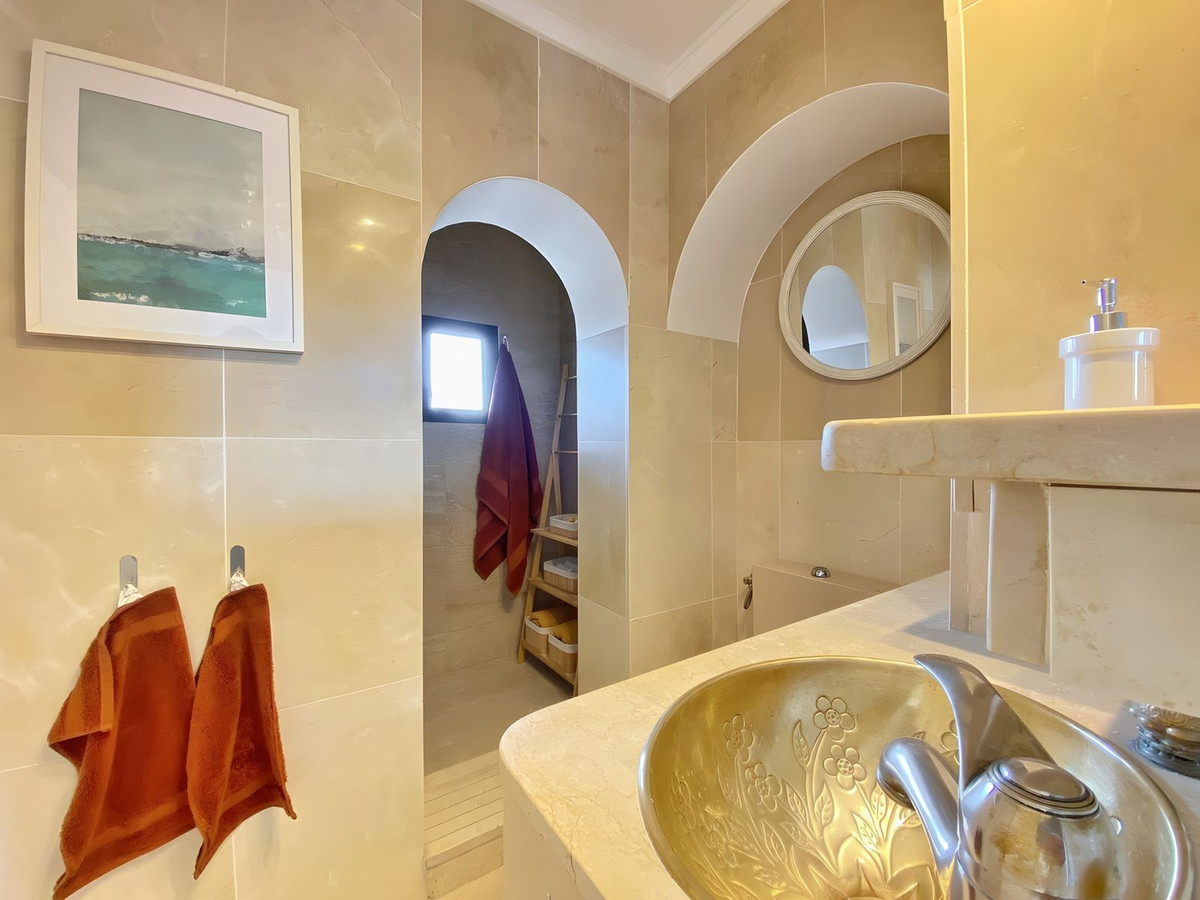 Penthouse te koop in Marbella | 1 slaapkamers H5358106