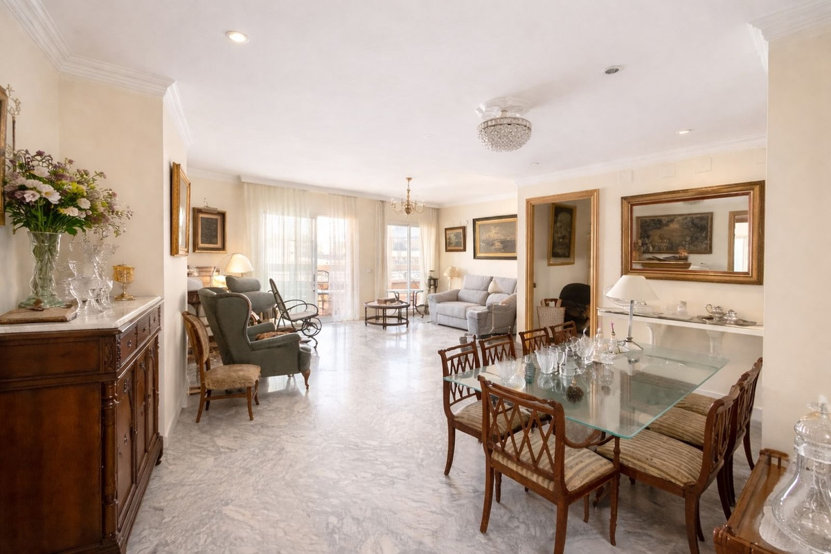 Appartement te koop in Marbella | 3 slaapkamers H5358244
