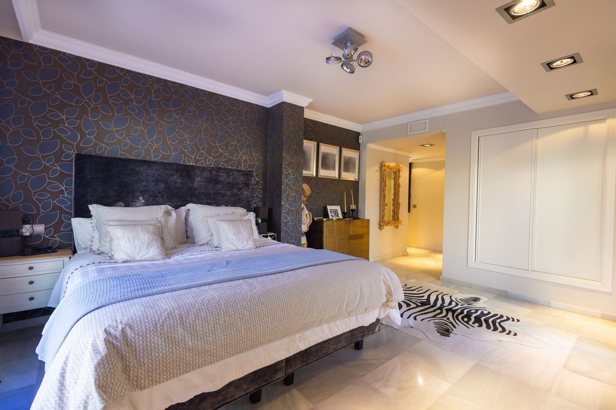 Appartement te koop in Marbella | 4 slaapkamers H5362129