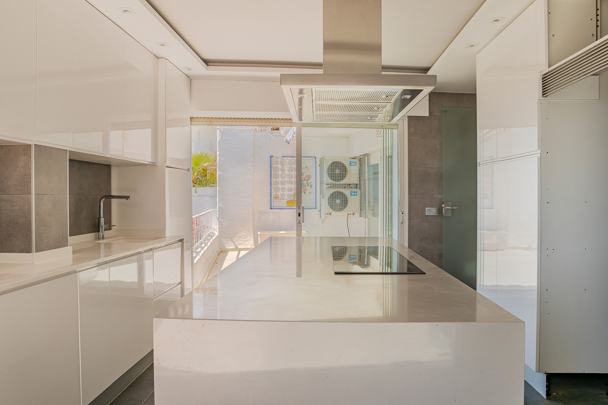 Penthouse te koop in Marbella | 3 slaapkamers H5362369