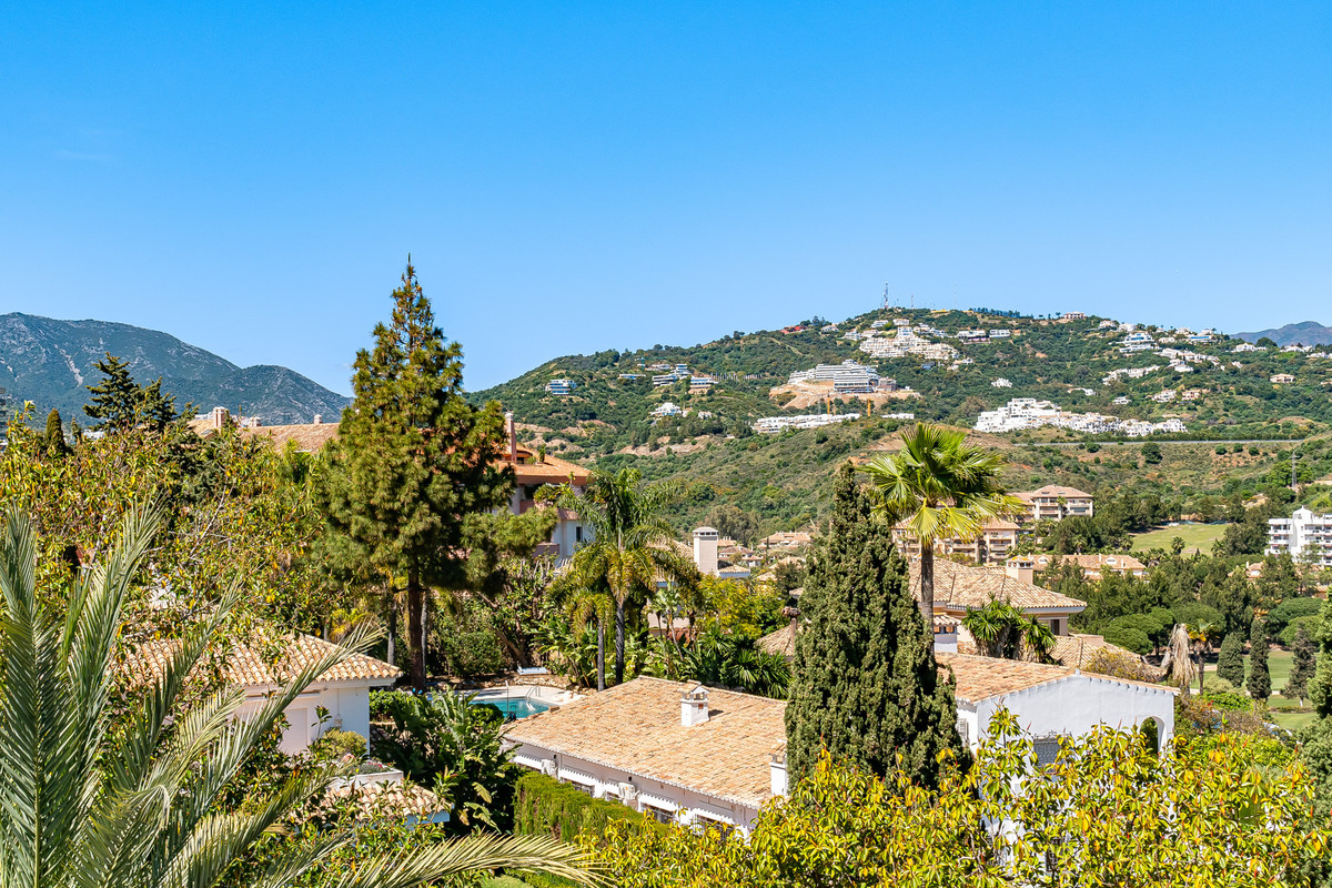 Penthouse te koop in Marbella | 3 slaapkamers H5362369