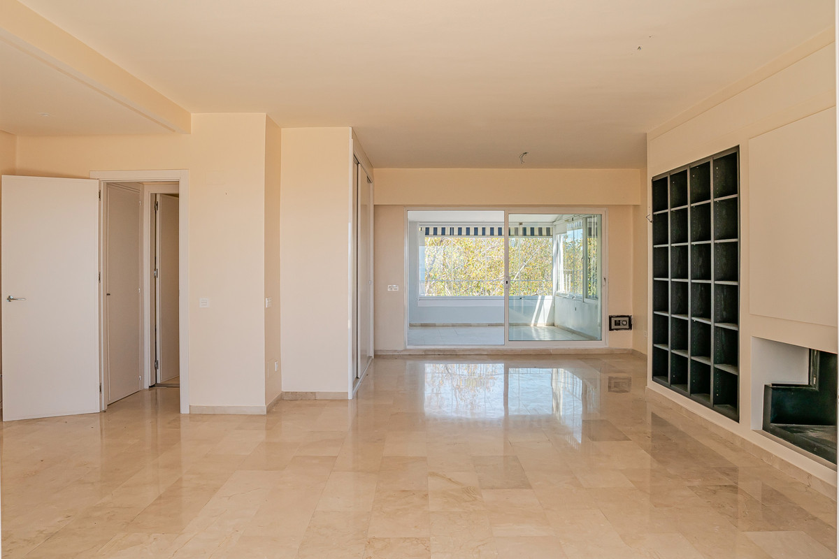 Penthouse te koop in Marbella | 3 slaapkamers H5362369