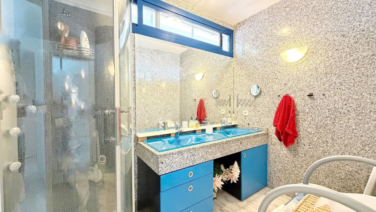 Appartement te koop in Marbella | 4 slaapkamers H5362816