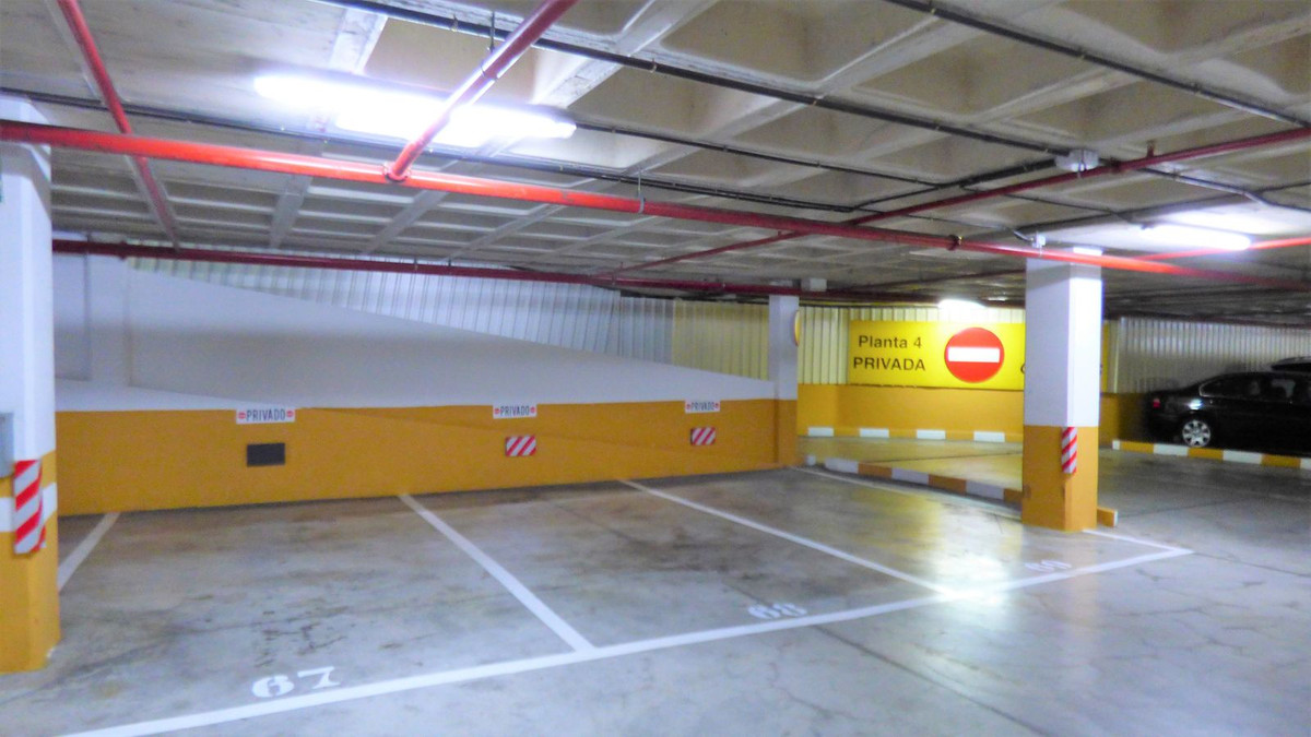 Appartement te koop in Marbella | 4 slaapkamers H5362816