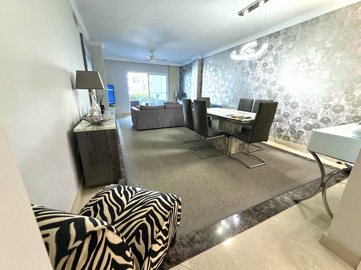 Appartement te koop in Marbella | 3 slaapkamers H5363026