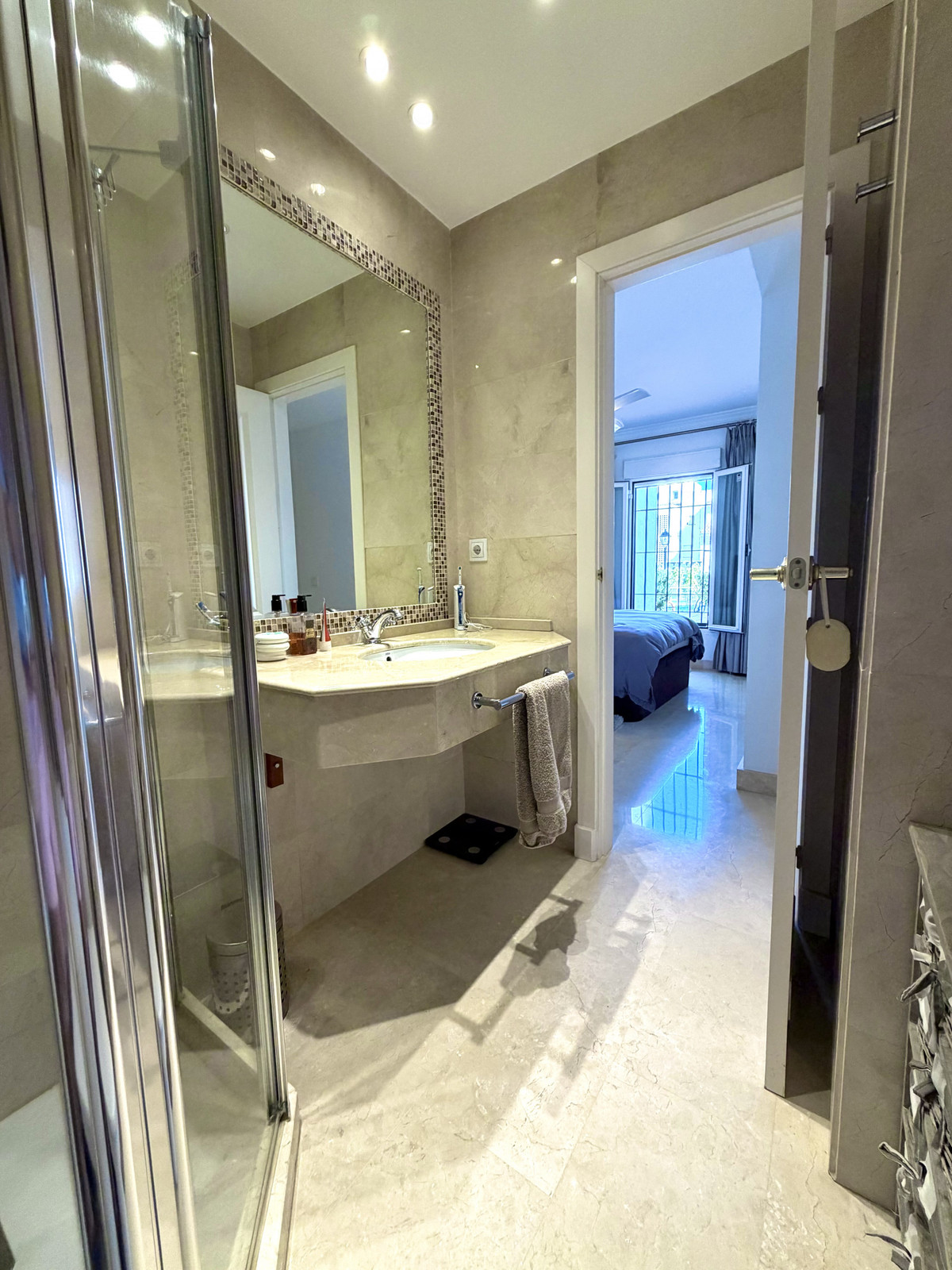 Appartement te koop in Marbella | 3 slaapkamers H5363026