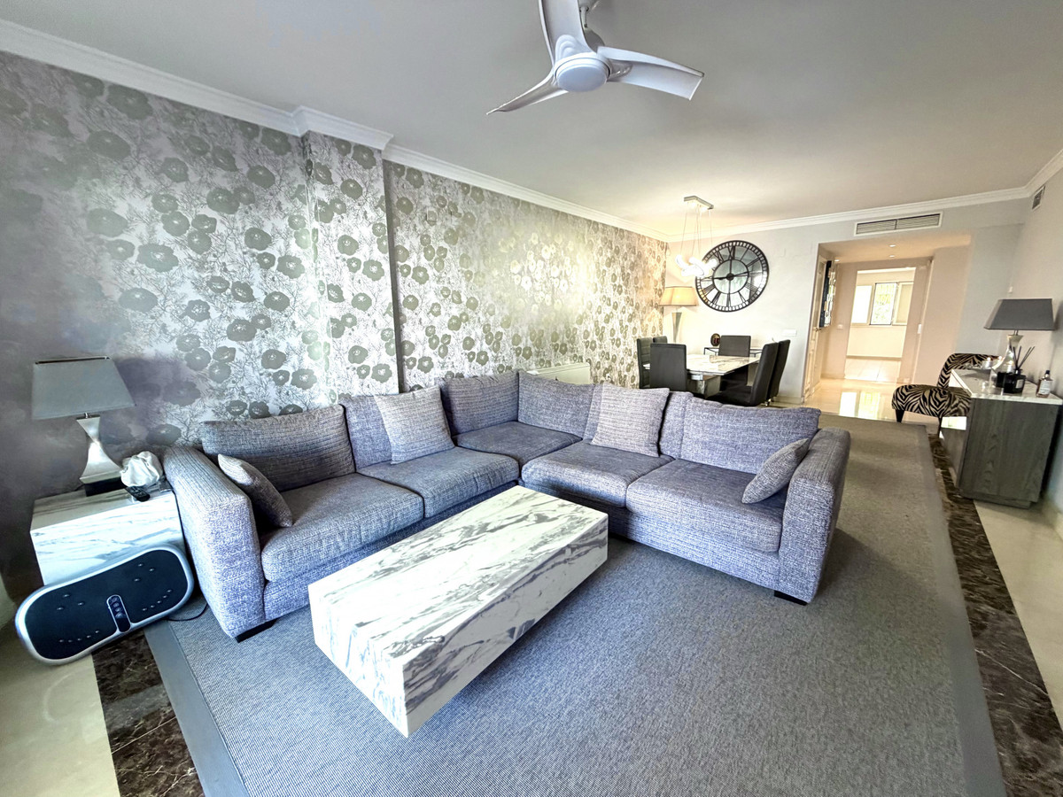 Appartement te koop in Marbella | 3 slaapkamers H5363026