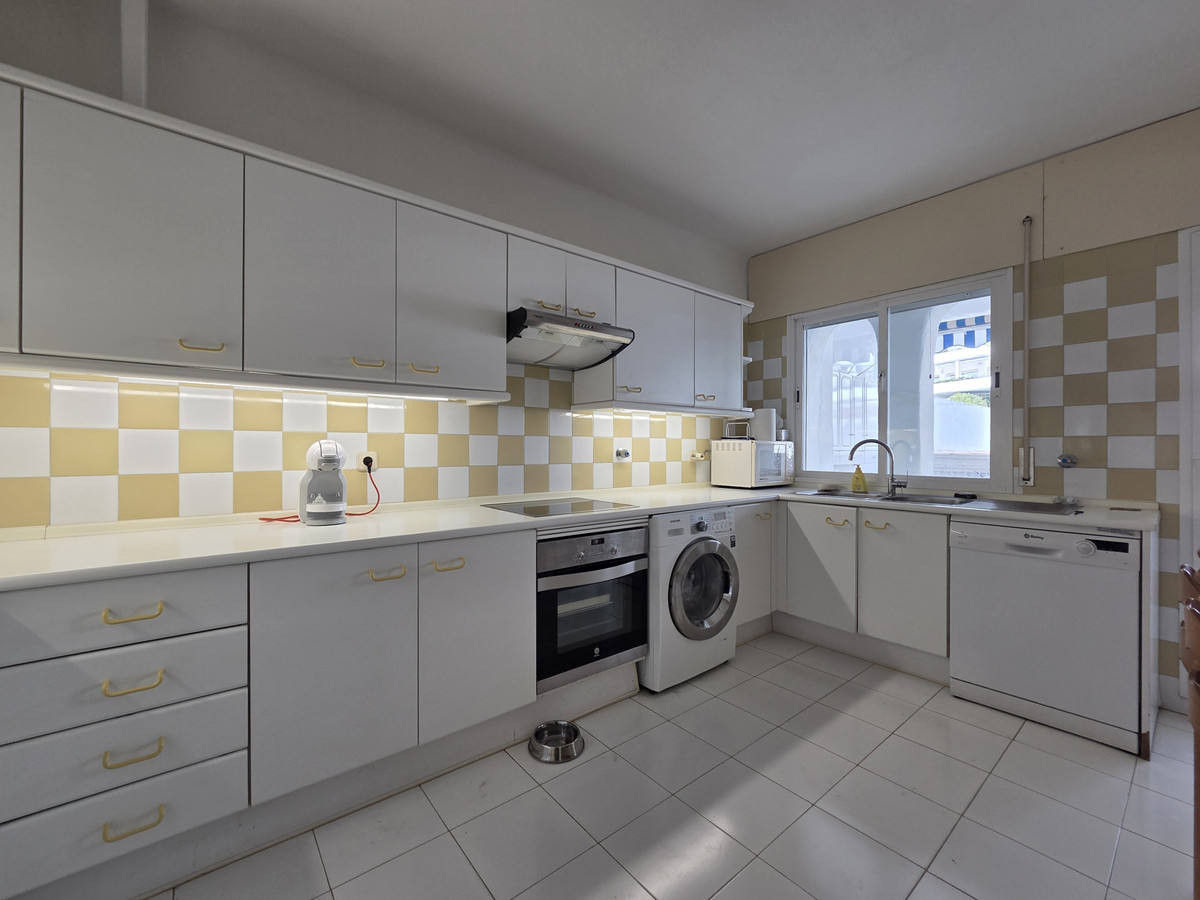 Appartement te koop in Marbella | 4 slaapkamers H5363083