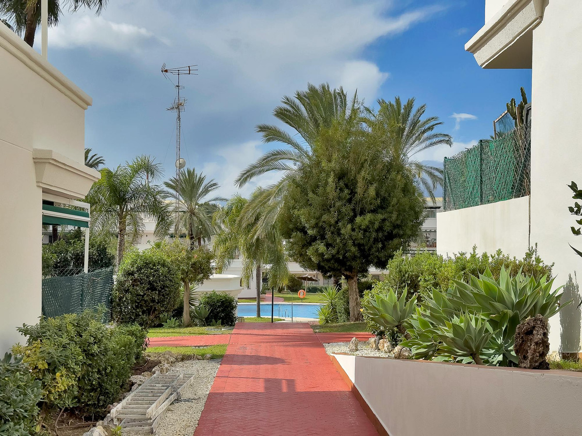 Penthouse te koop in Marbella | 2 slaapkamers H5364034