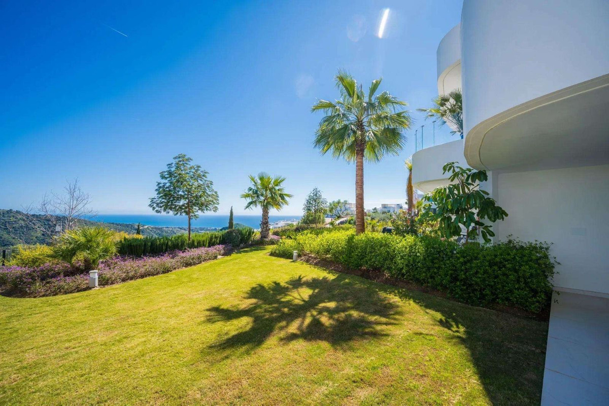 Appartement te koop in Marbella | 3 slaapkamers H5365306