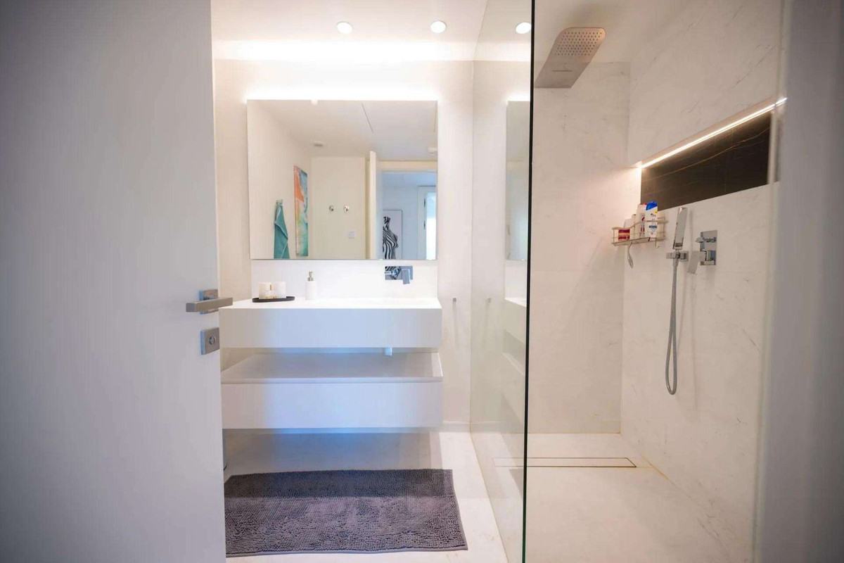 Appartement te koop in Marbella | 3 slaapkamers H5365306