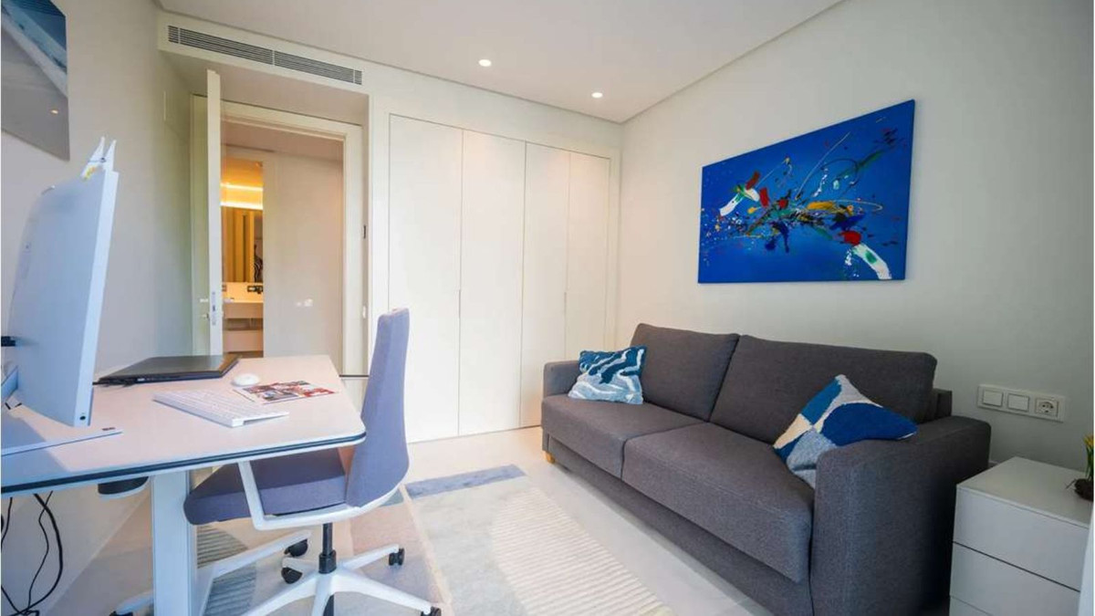 Appartement te koop in Marbella | 3 slaapkamers H5365306