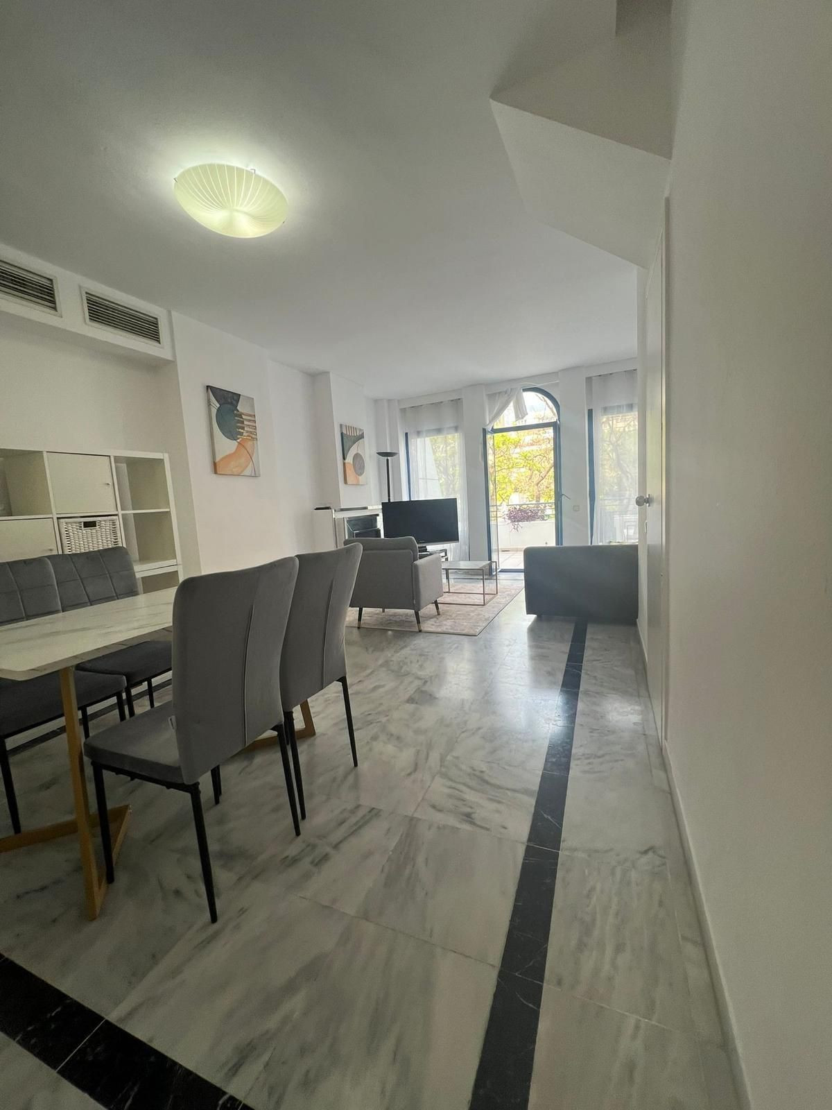 Duplex te koop in Marbella | 2 slaapkamers H5366953