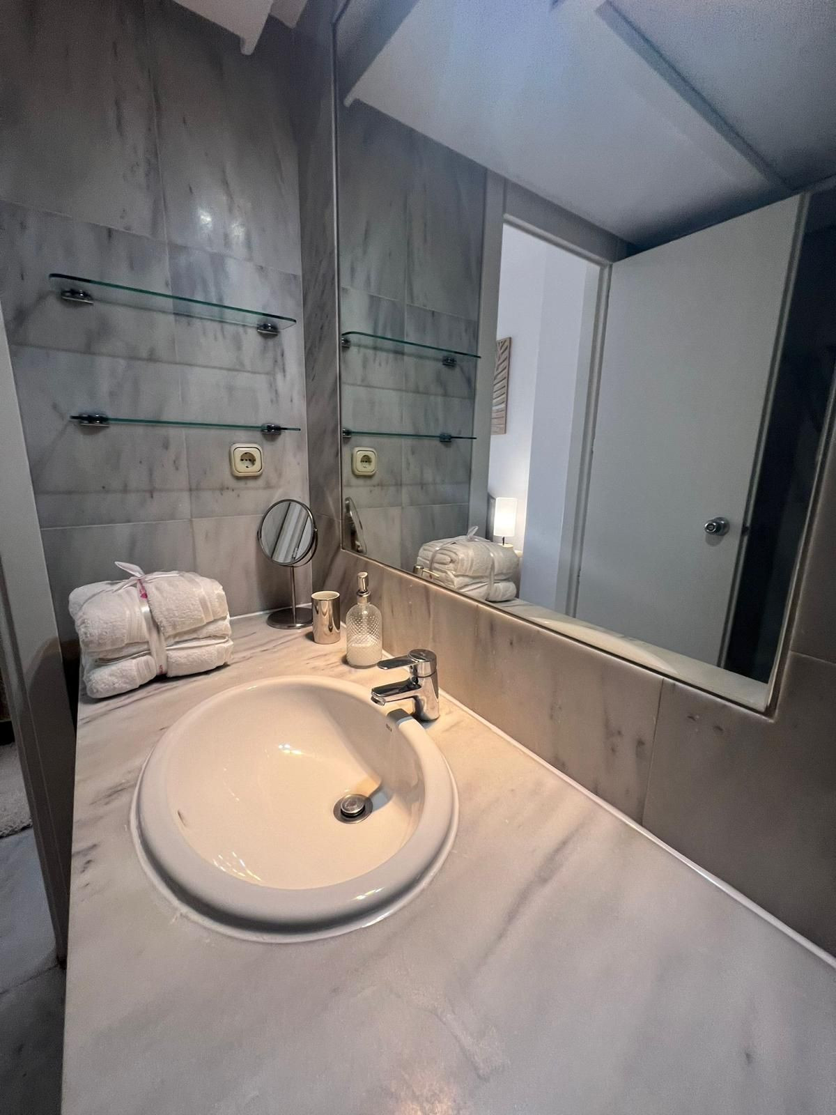 Duplex te koop in Marbella | 2 slaapkamers H5366953