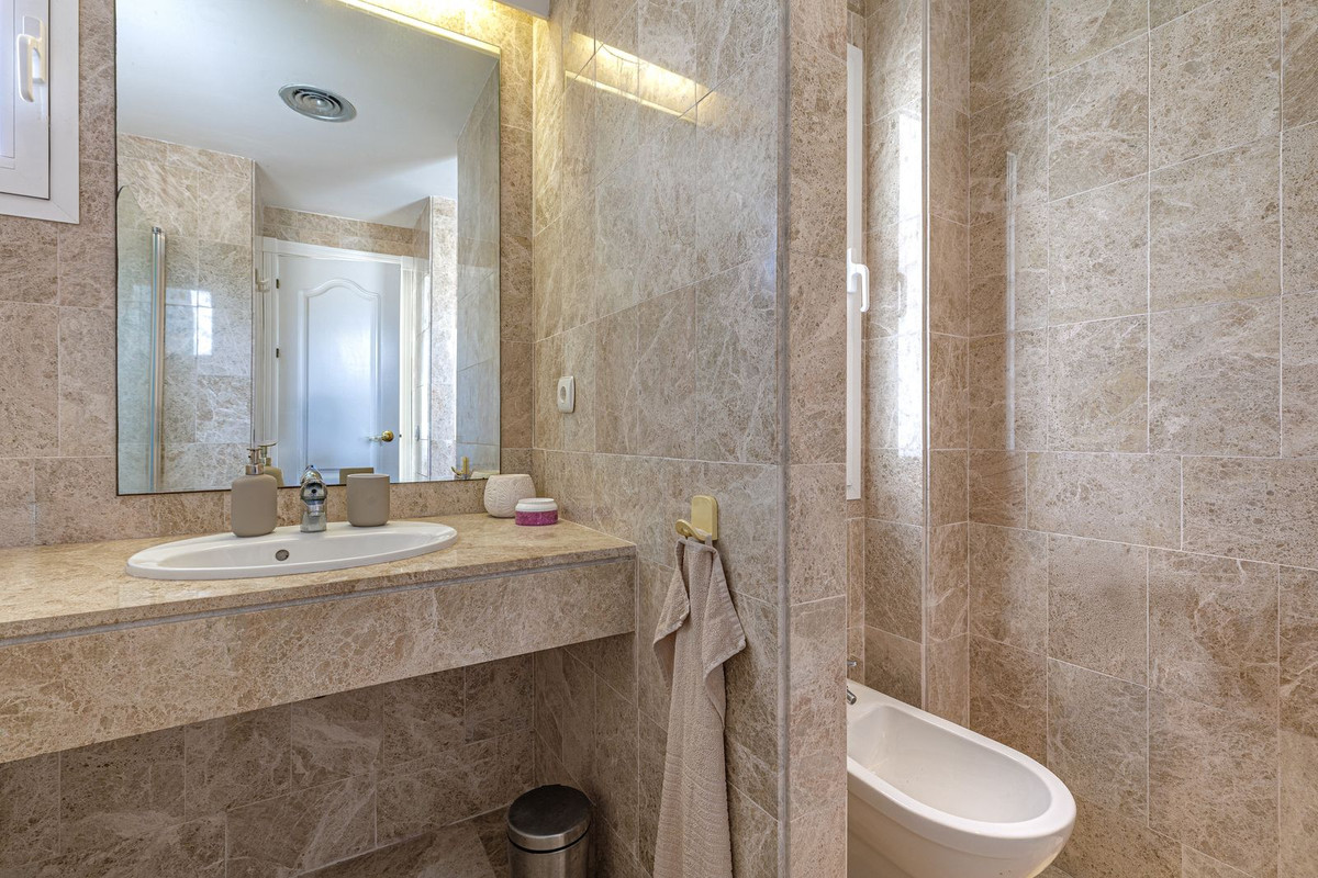 Appartement te koop in Marbella | 3 slaapkamers H5367208