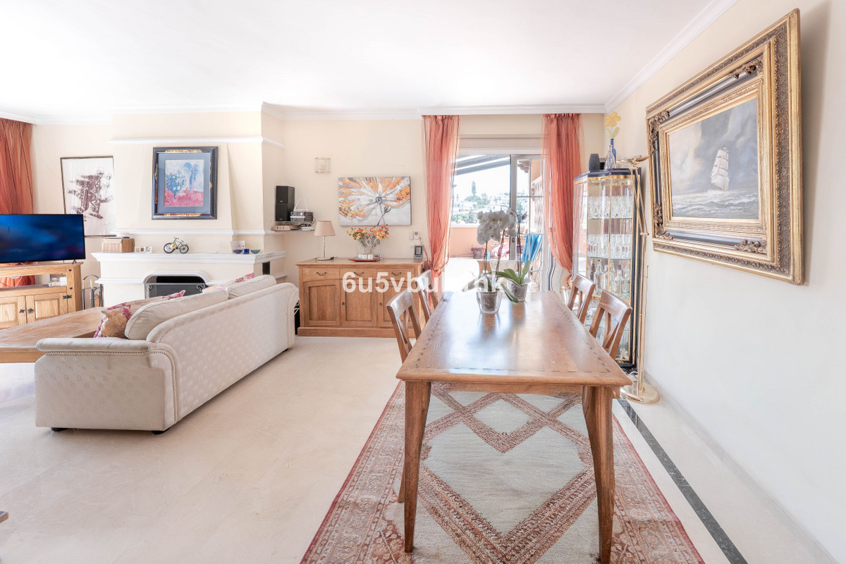 Appartement te koop in Marbella | 3 slaapkamers H5368732