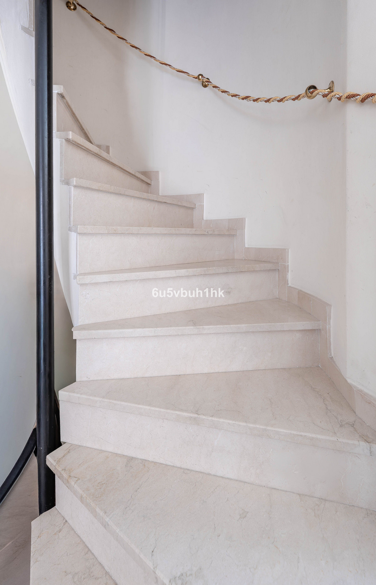 Appartement te koop in Marbella | 3 slaapkamers H5368732