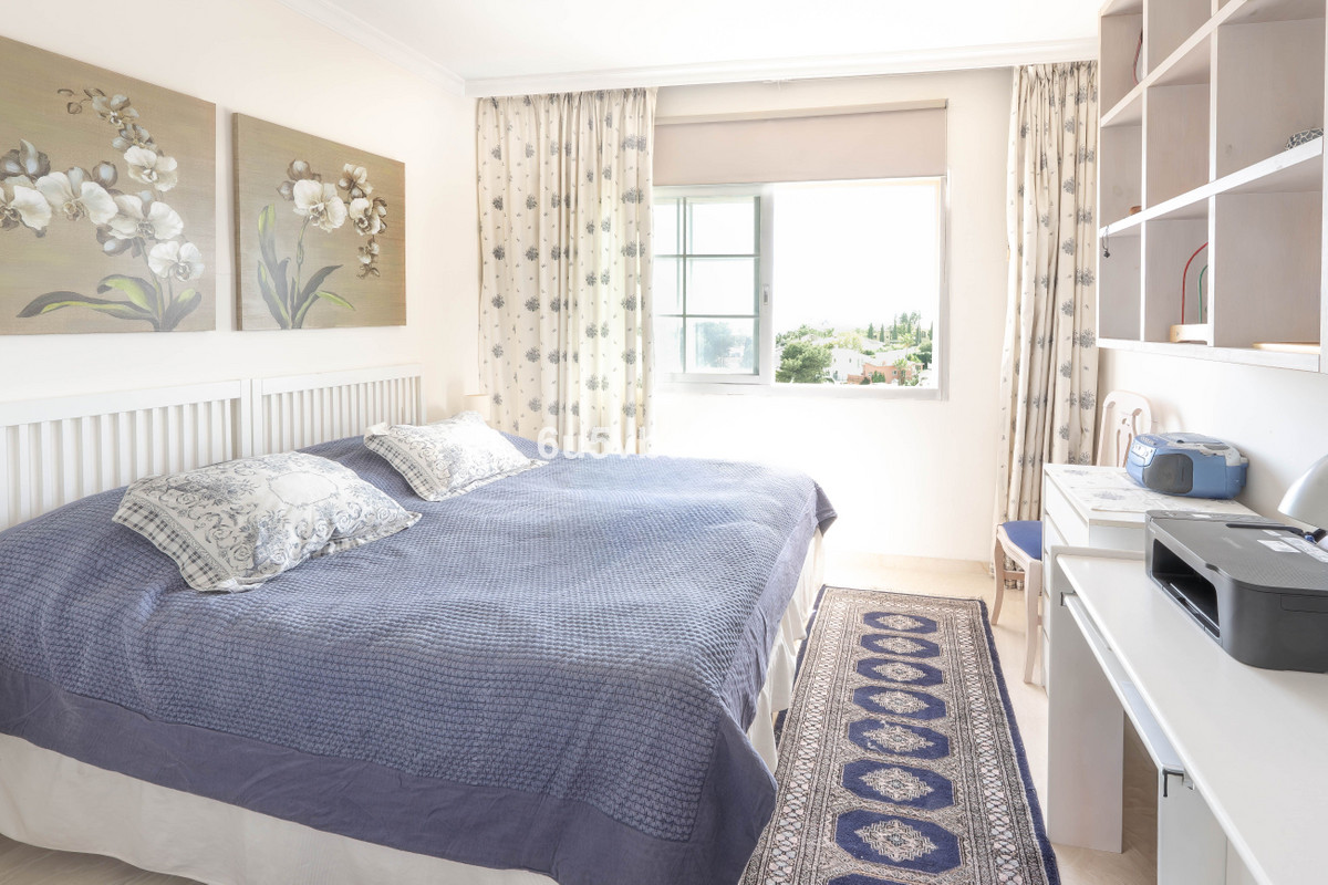 Appartement te koop in Marbella | 3 slaapkamers H5368732