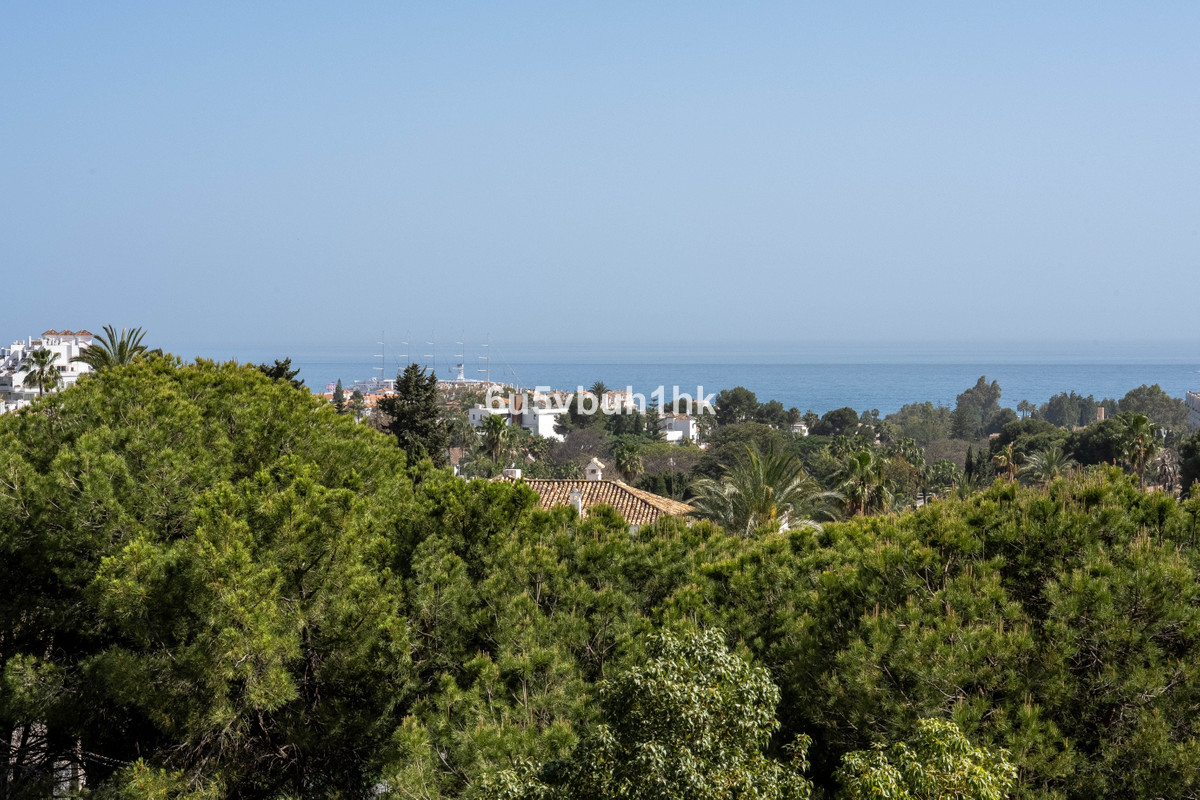 Appartement te koop in Marbella | 3 slaapkamers H5368732