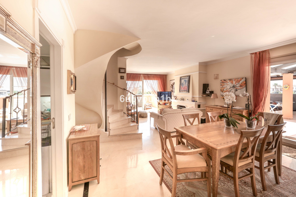 Appartement te koop in Marbella | 3 slaapkamers H5368732