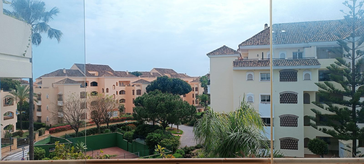 Appartement te koop in Marbella | 2 slaapkamers H5370286