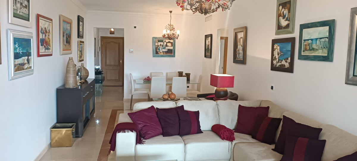 Appartement te koop in Marbella | 2 slaapkamers H5370286