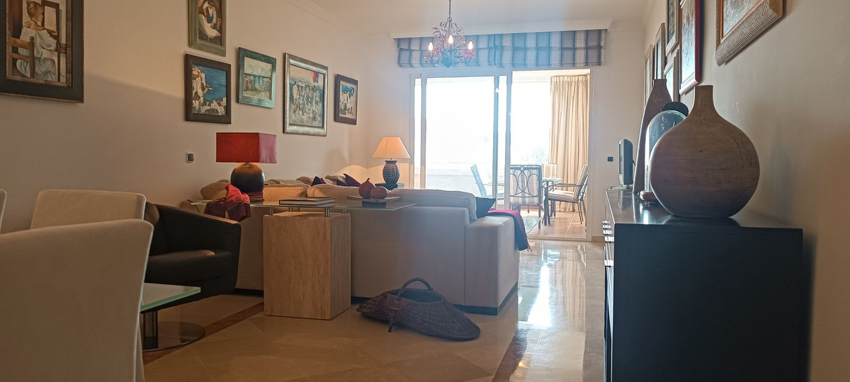 Appartement te koop in Marbella | 2 slaapkamers H5370286