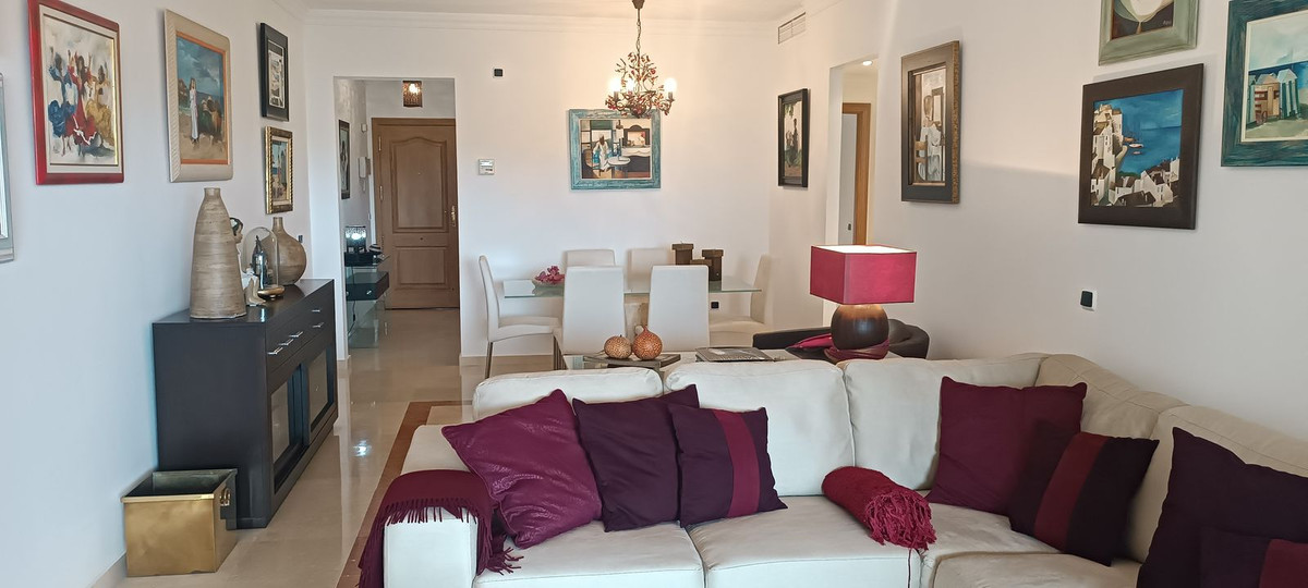 Appartement te koop in Marbella | 2 slaapkamers H5370286