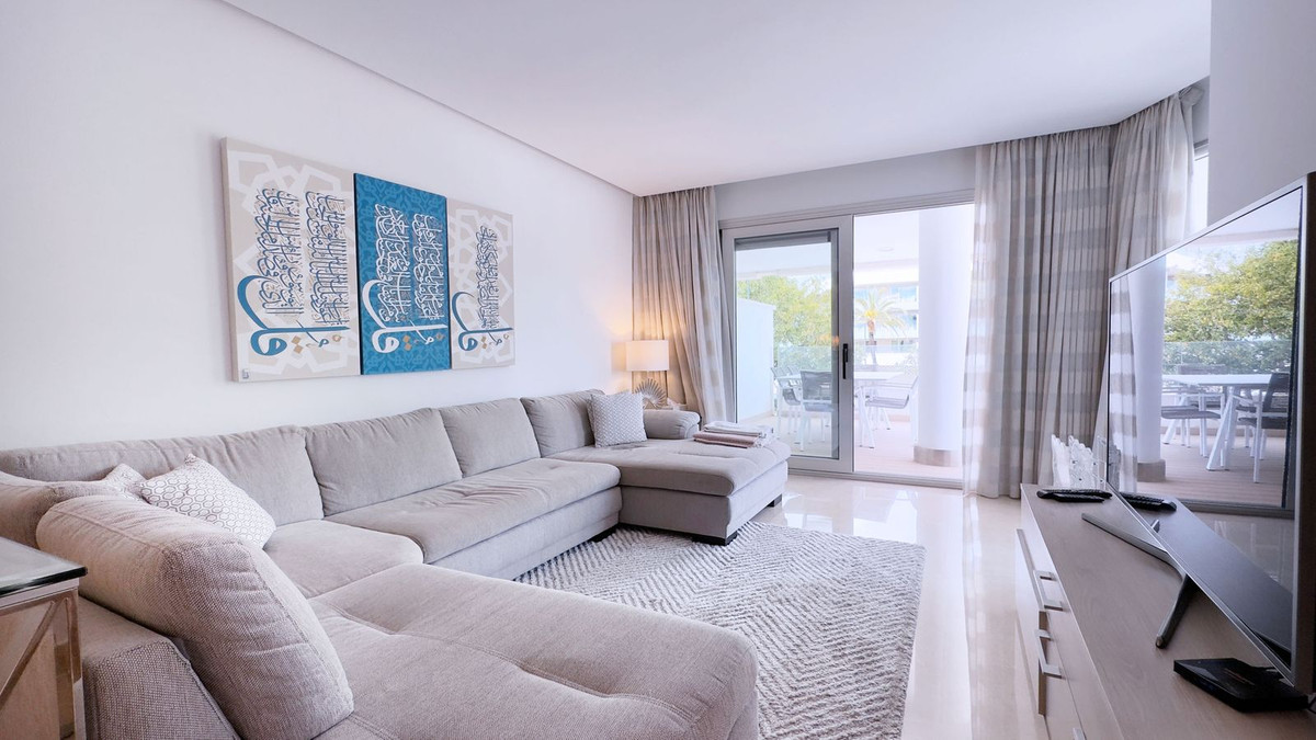 Appartement te koop in Marbella | 3 slaapkamers H5380003