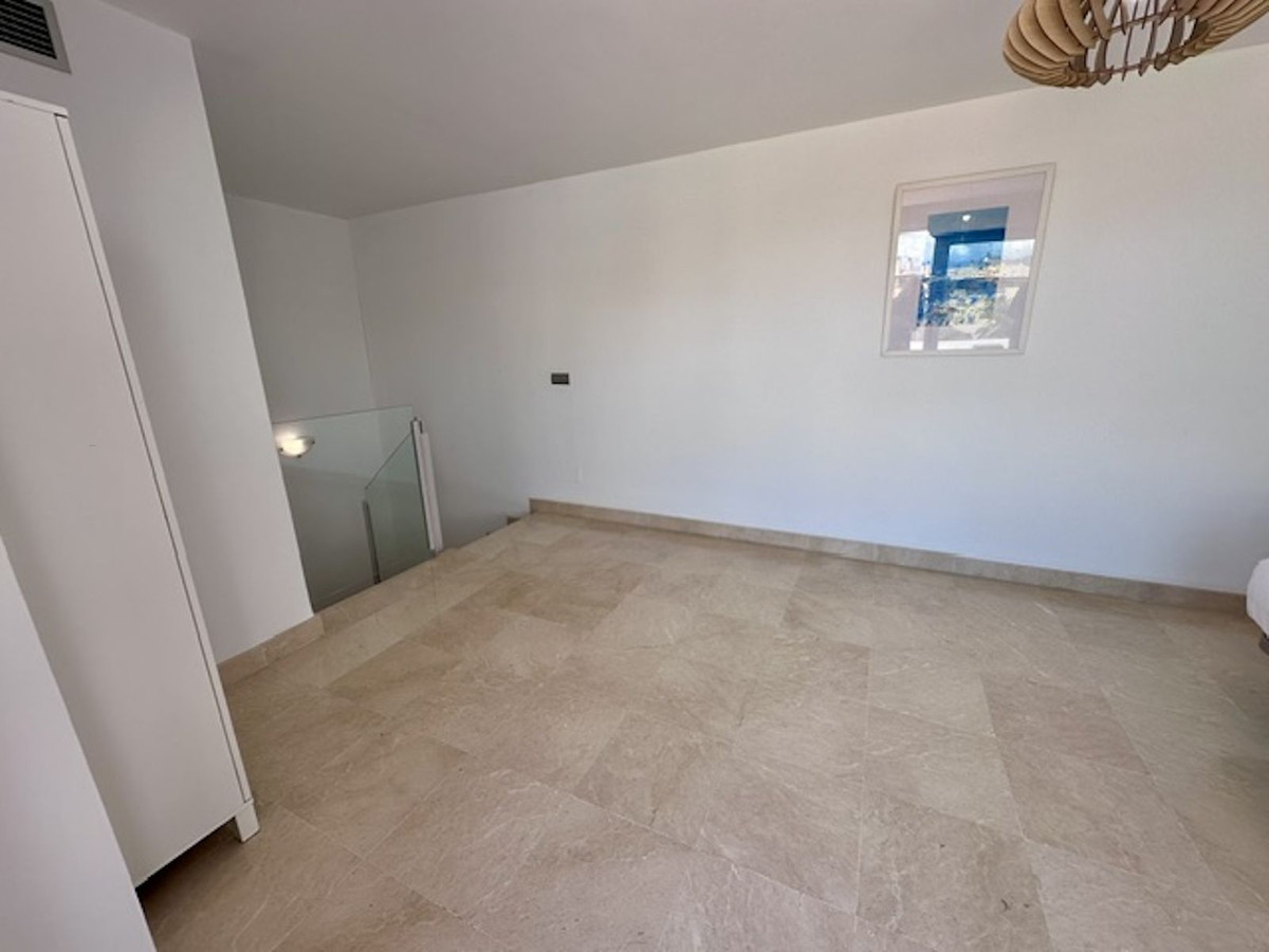 Appartement te koop in Marbella | 3 slaapkamers H5381911