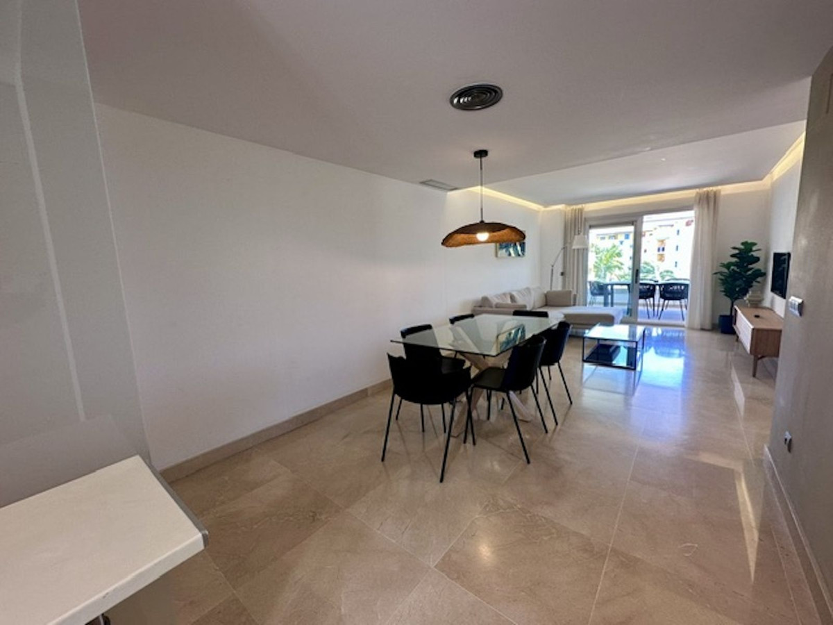 Appartement te koop in Marbella | 3 slaapkamers H5381911