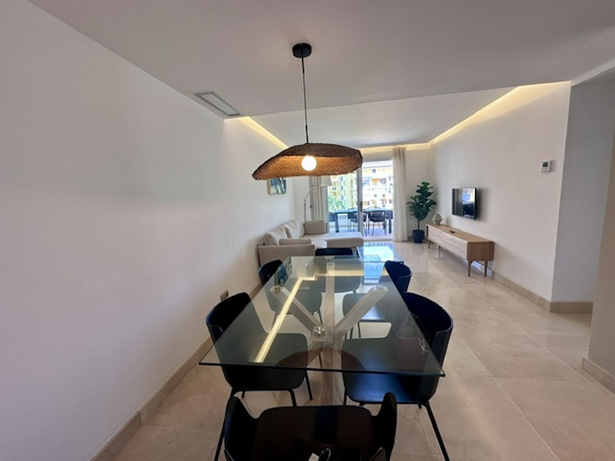 Appartement te koop in Marbella | 3 slaapkamers H5381911