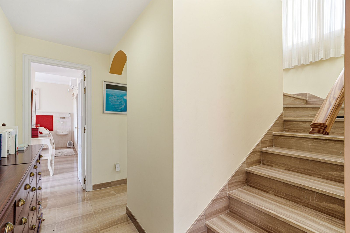 Appartement te koop in Marbella | 4 slaapkamers H5382913