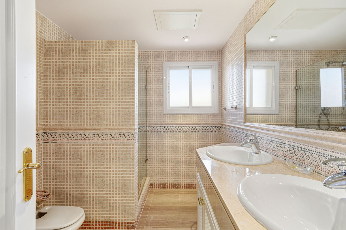 Appartement te koop in Marbella | 4 slaapkamers H5382913
