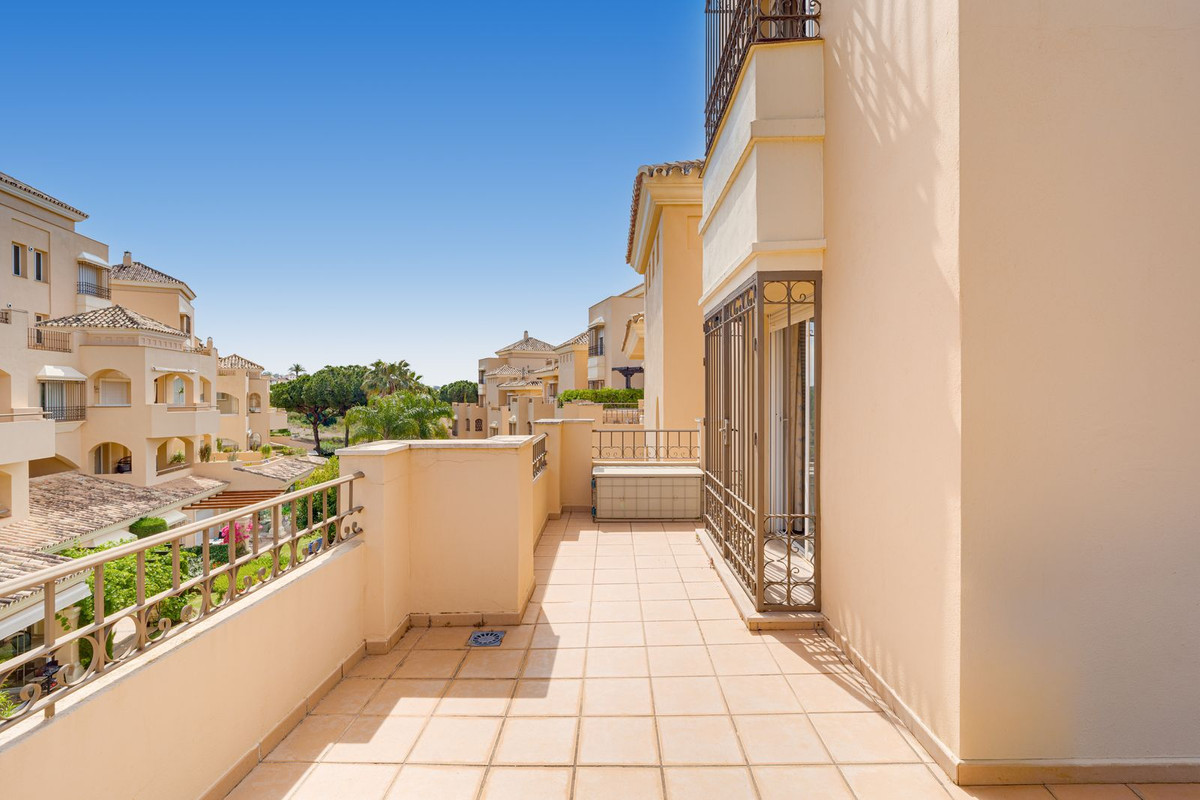 Appartement te koop in Marbella | 4 slaapkamers H5382913