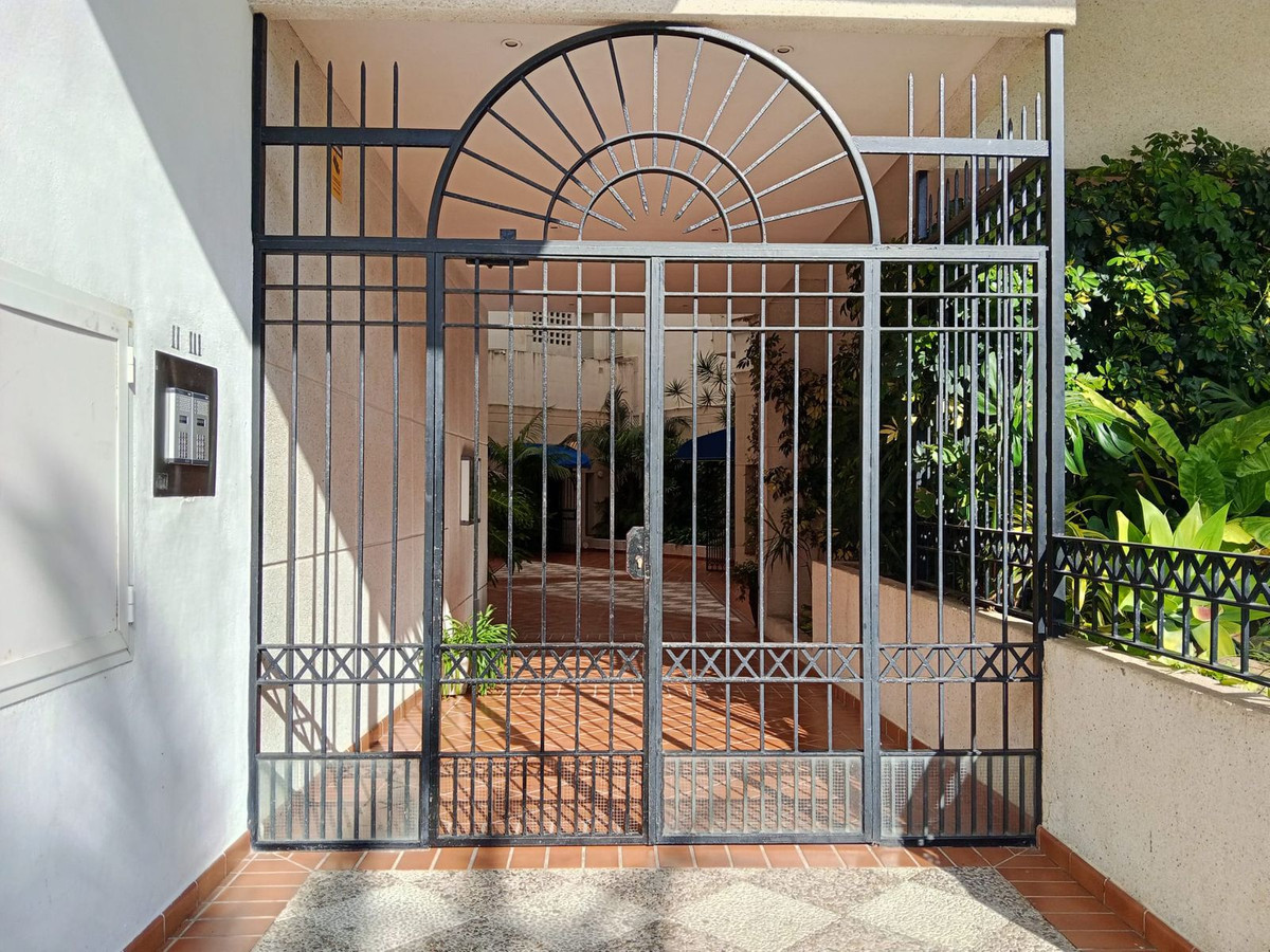 Appartement te koop in Marbella | 3 slaapkamers H5383861