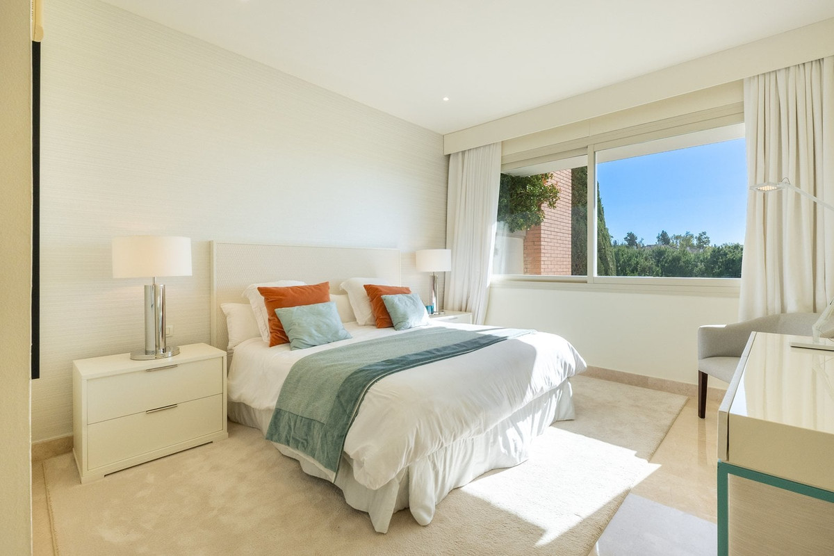 Appartement te koop in Marbella | 3 slaapkamers H5384086