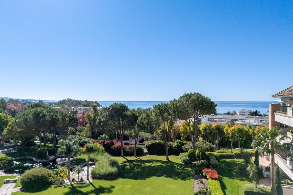 Appartement te koop in Marbella | 3 slaapkamers H5384086