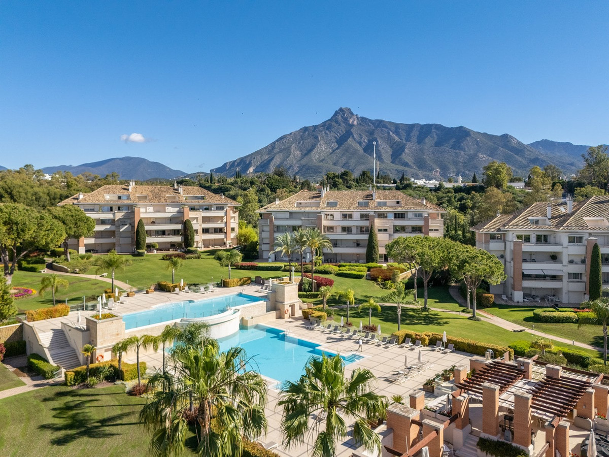Appartement te koop in Marbella | 3 slaapkamers H5384086