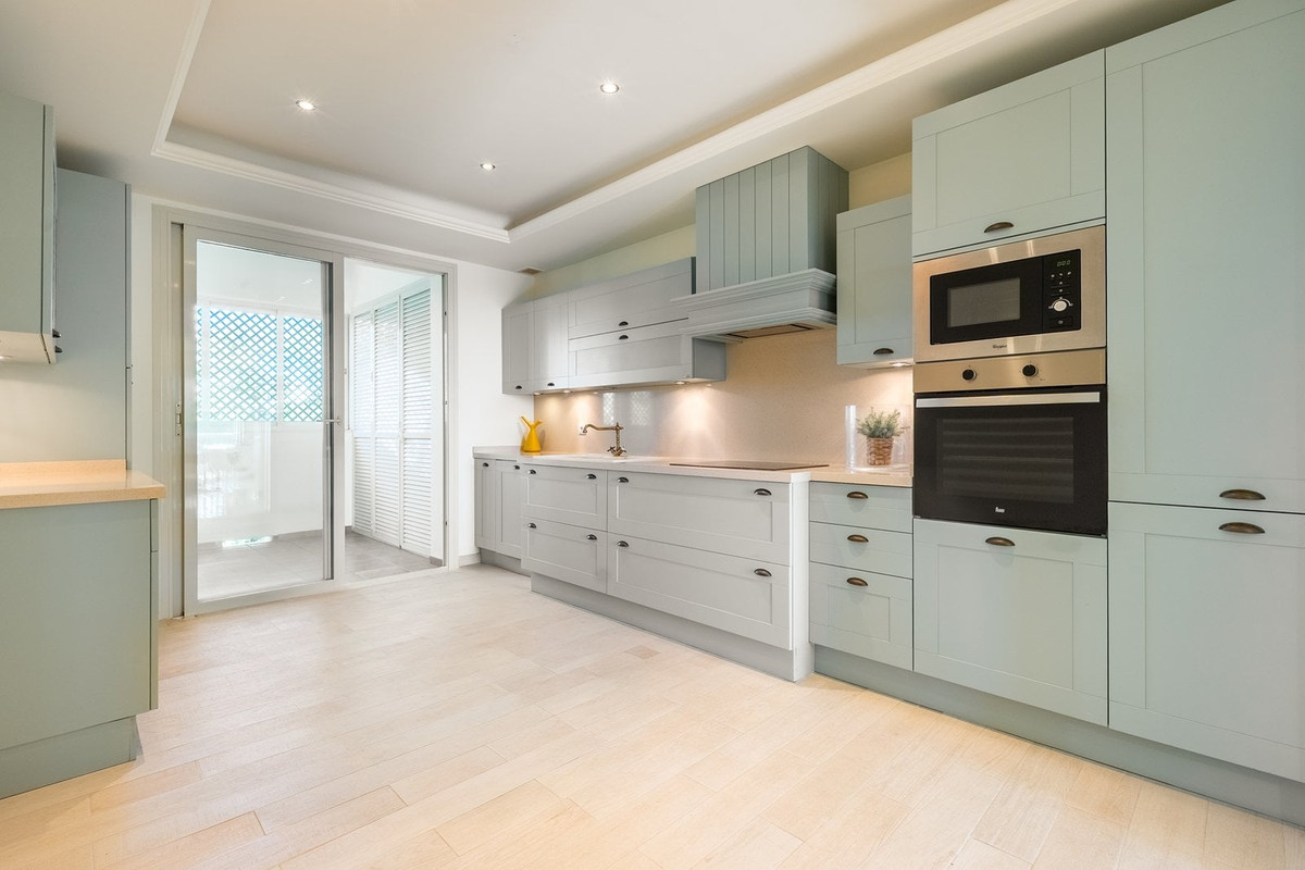 Appartement te koop in Marbella | 3 slaapkamers H5384086