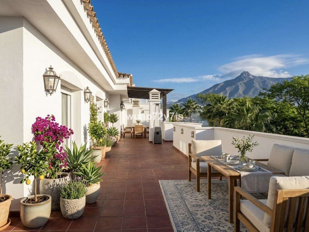 Penthouse te koop in Marbella | 2 slaapkamers H5387920