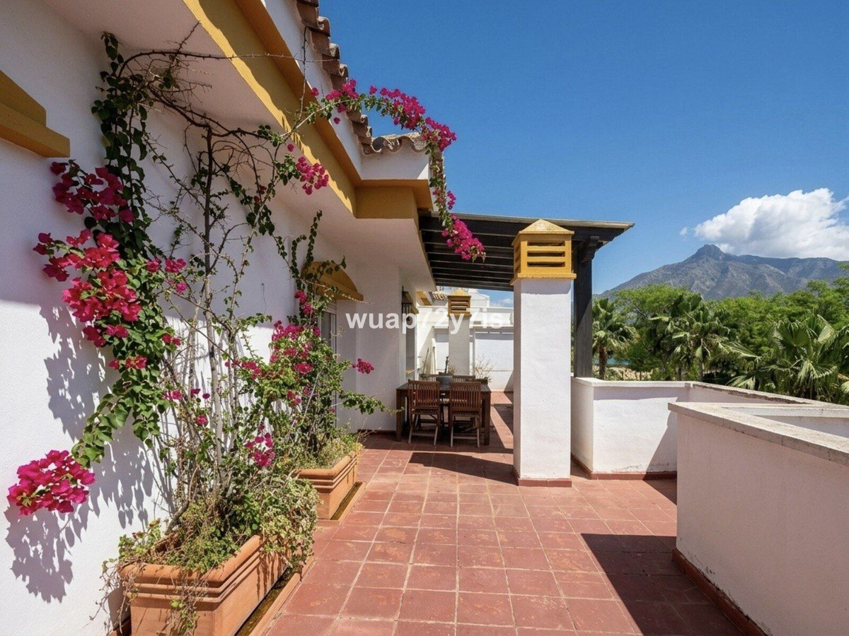 Penthouse te koop in Marbella | 2 slaapkamers H5387920