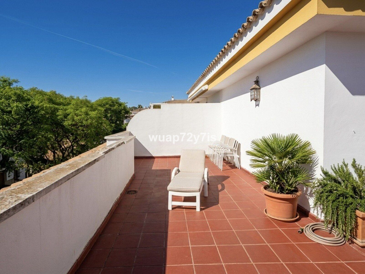 Penthouse te koop in Marbella | 2 slaapkamers H5387920