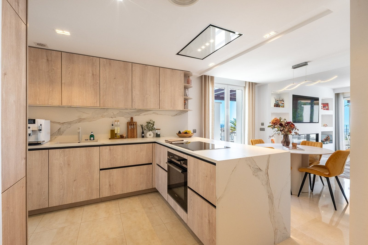 Penthouse te koop in Marbella | 3 slaapkamers H5388430