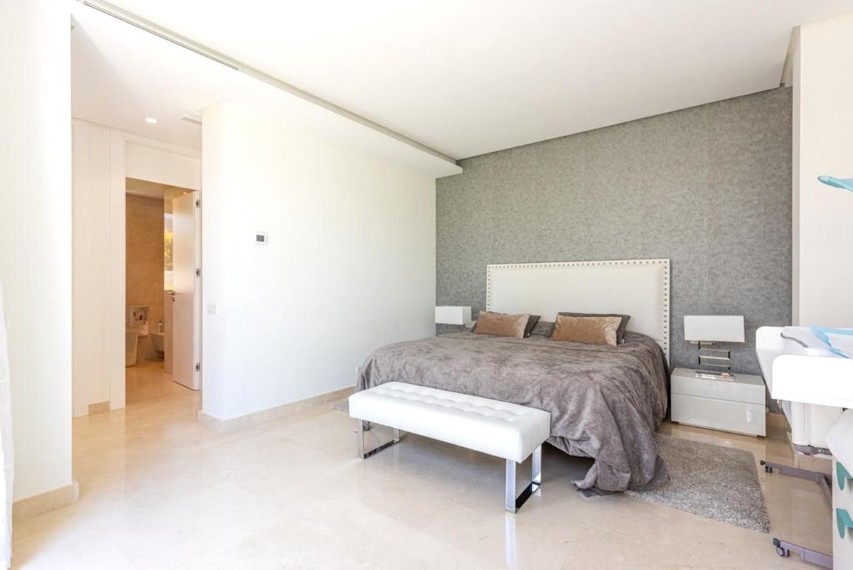 Appartement te koop in Marbella | 5 slaapkamers H5390707