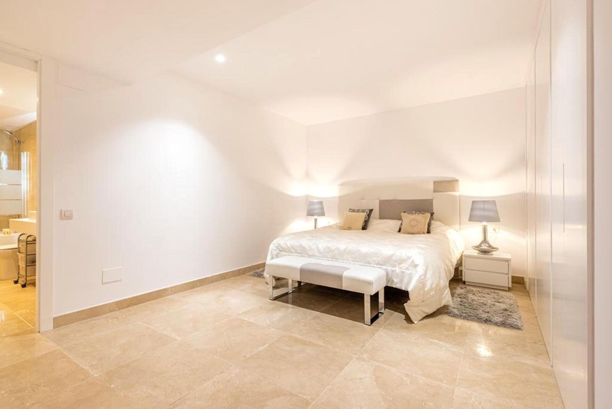 Appartement te koop in Marbella | 5 slaapkamers H5390707